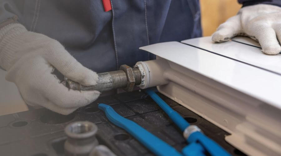 Professional water heater repair services in Mcloud, OK